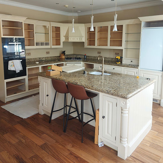 kitchen-in-Clare-before-respray-work