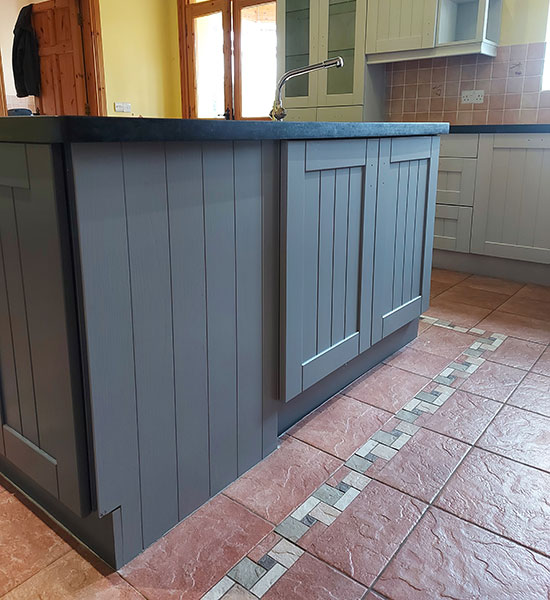 kitchen-island-in-caherconlish-after-respray