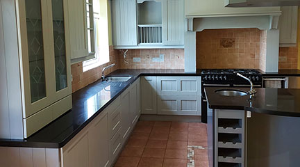 kitchen-resprayed-in-limerick