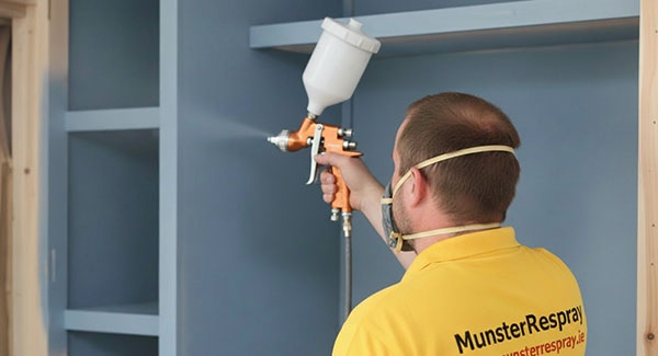 spraying-wardrobe-in-limerick