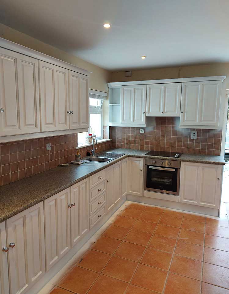 kitchen-in-limerick-after-respray